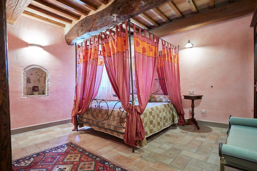 Agriturismo Il Molino Antico - 5 Girasoli Spoleto Eksteriør billede